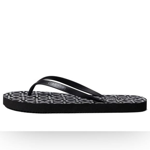 Calvin Klein Women's Sarminya Flip-Flop Size 8 - Picture 3 of 7
